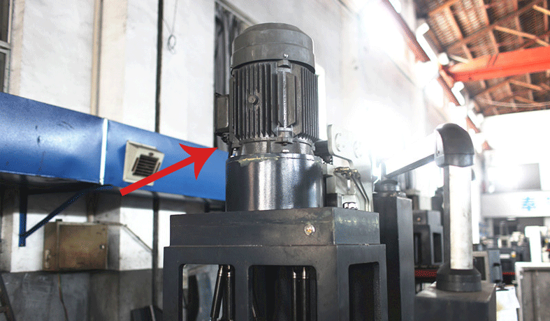 1753672622264389.gif 10.gif